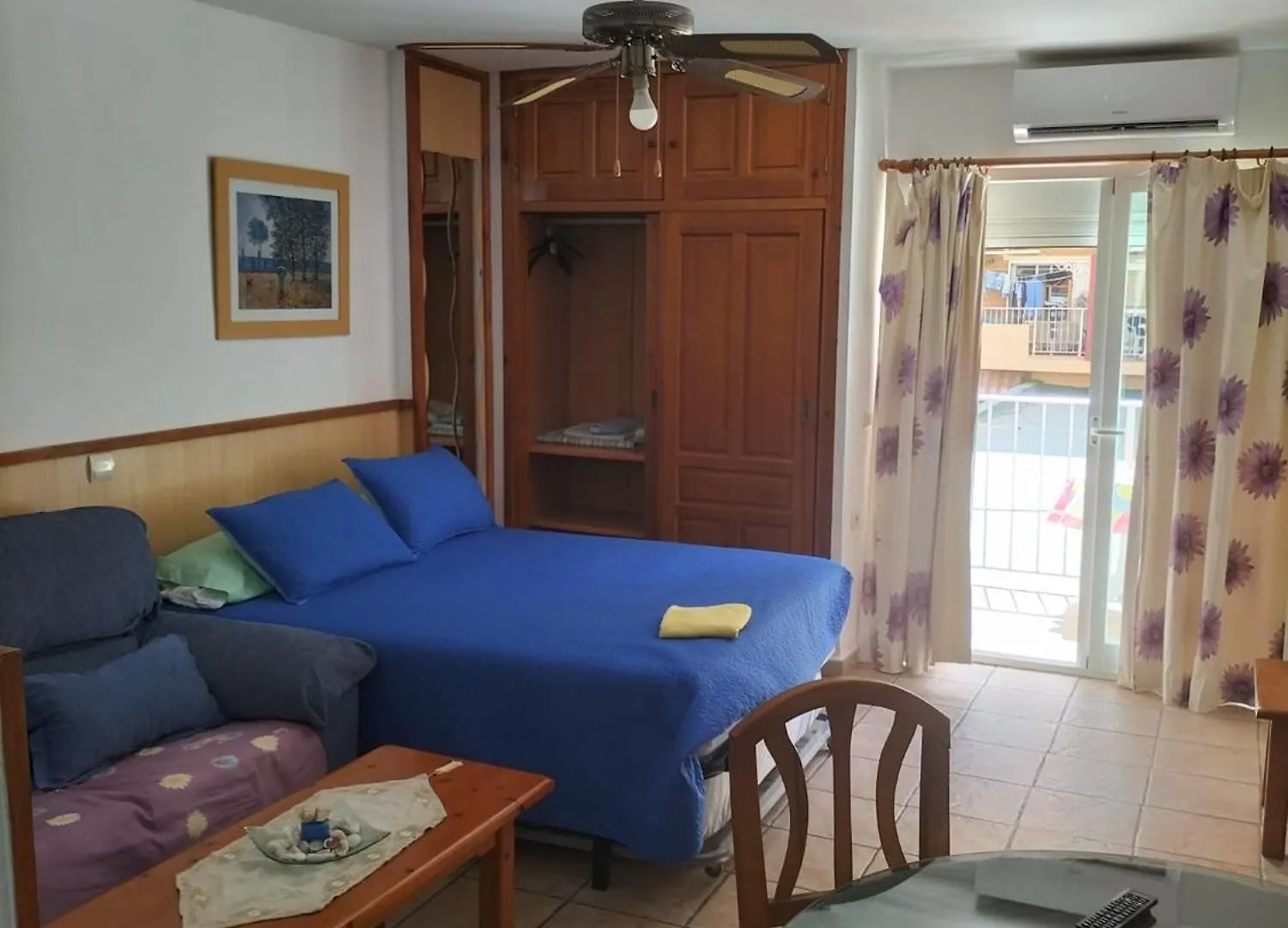 Minerva Evening Sun Study Apartment Benalmadena Spain